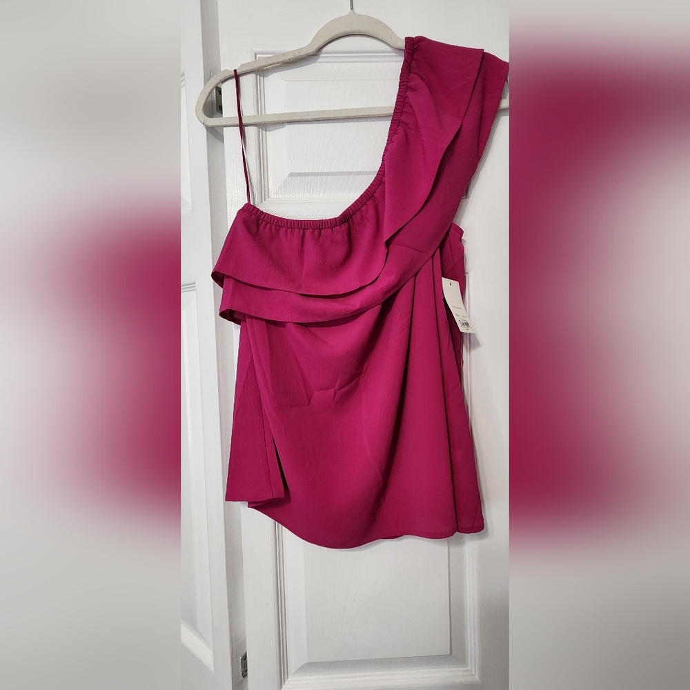 Apt 9 One Shoulder Top NWT Sz L Orchid